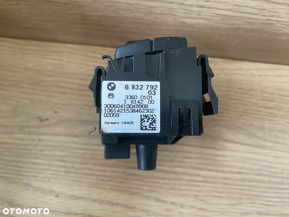 WŁĄCZNIK PRZEŁĄCZNIK ŚWIATEŁ BMW E81 E87 6932792 - 2