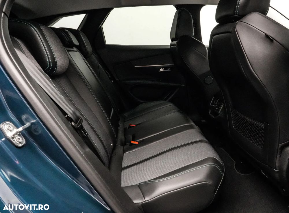 Peugeot 3008 1.5 BlueHDI 130 S&S EAT8 Allure - 17