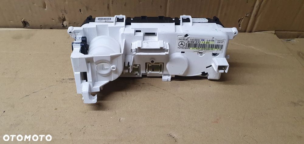 Panel nawiewu klimatyzacji klimy Mercedes A-Klasa W169 A1698301385 - 6