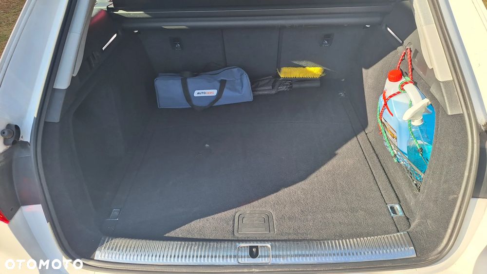 Audi A4 Avant 35 TFSI - 15