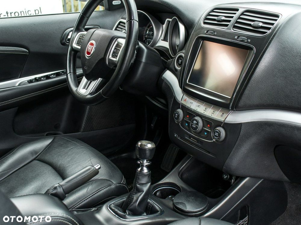 Fiat Freemont 2.0 Multijet Lounge - 16
