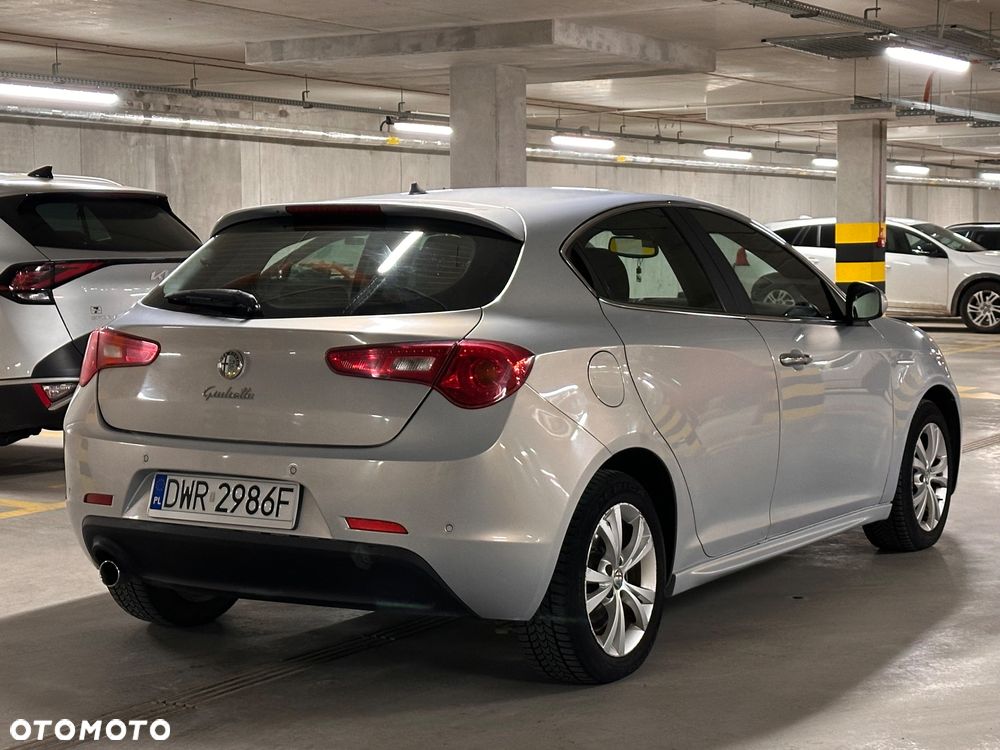 Alfa Romeo Giulietta 1.6 JTDM 16V Sport - 3