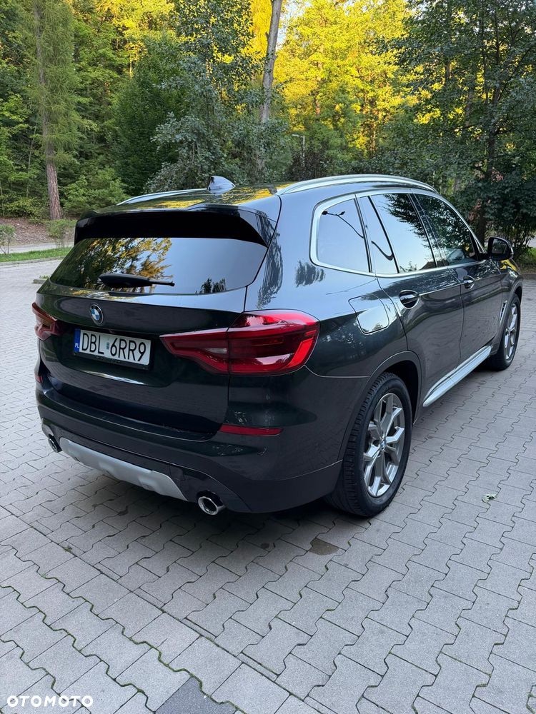 BMW X3 xDrive20d Luxury Line - 6