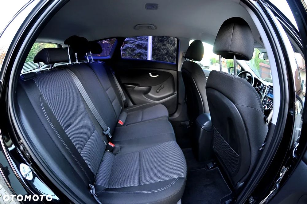 Hyundai i30 1.6 GDI BlueDrive Premium - 20