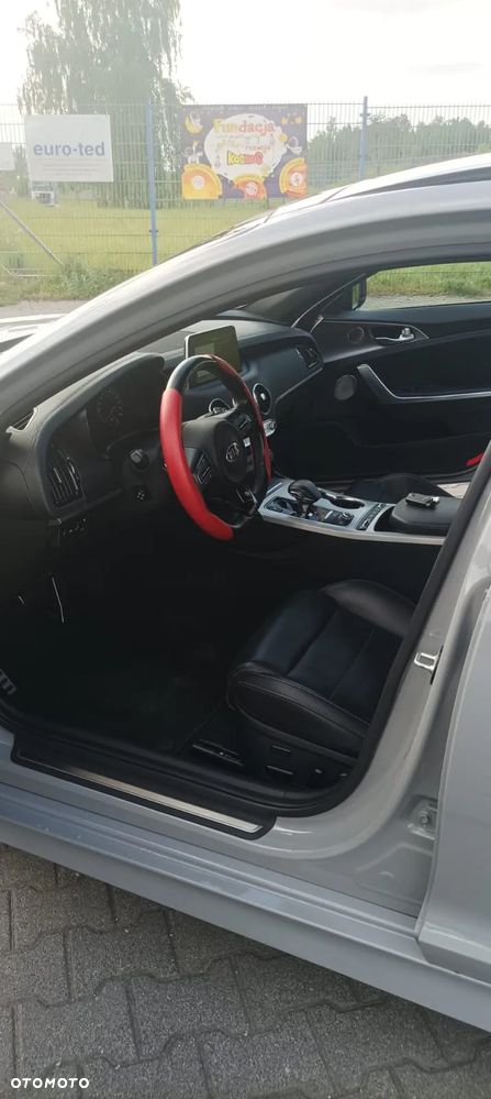 Kia Stinger 3.3 T-GDI V6 GT Prestige Line AWD - 2