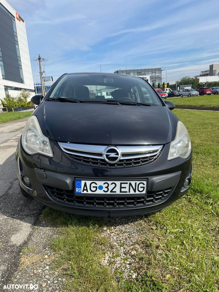 Opel Corsa 1.2 Essentia - 4