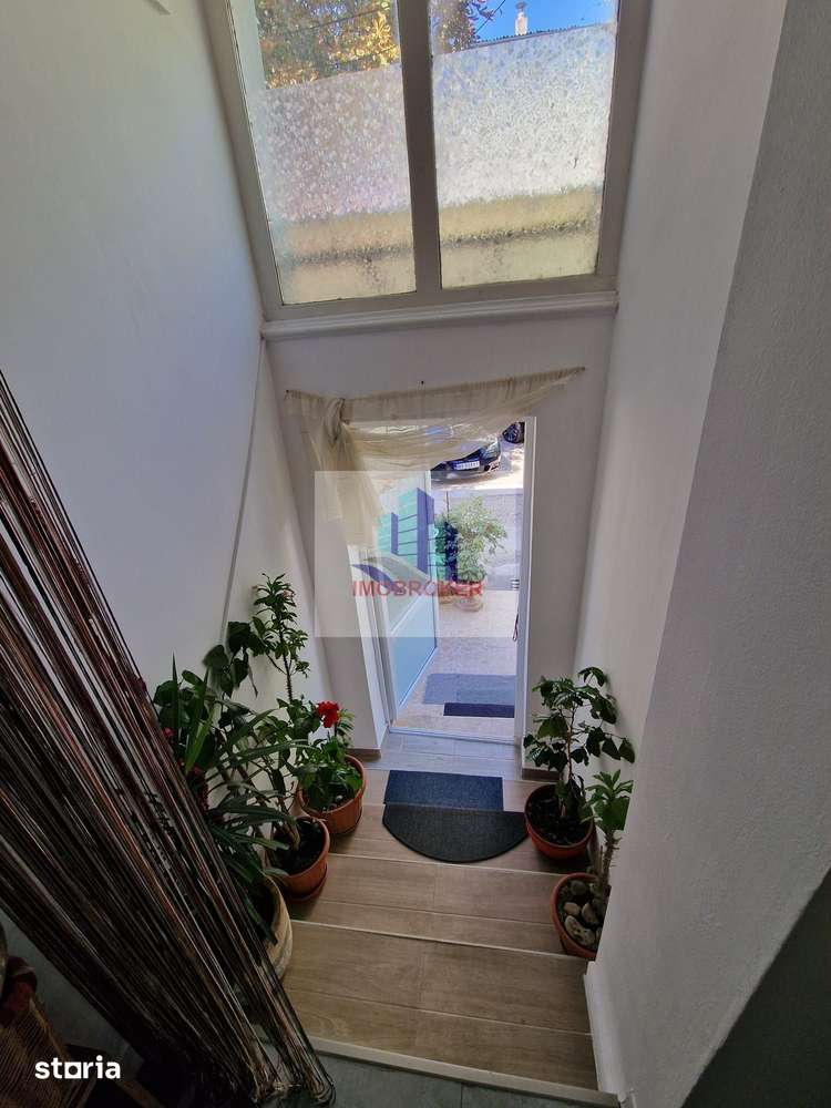 Apartament 2 camere la curte comuna - Strada General Traian Mosoiu — fotografia 3
