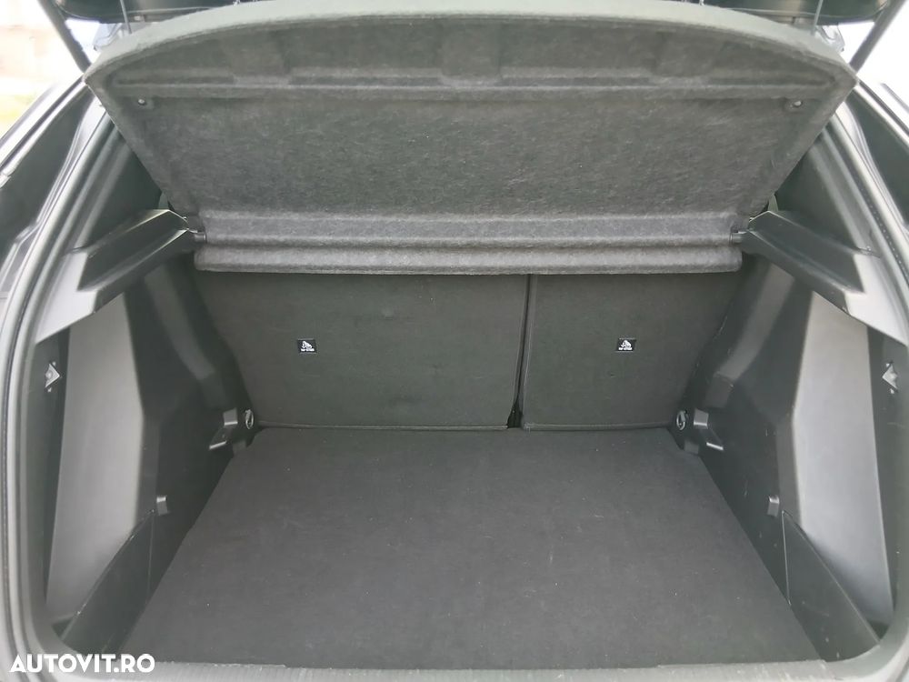 Peugeot 2008 PureTech 100 Active - 12