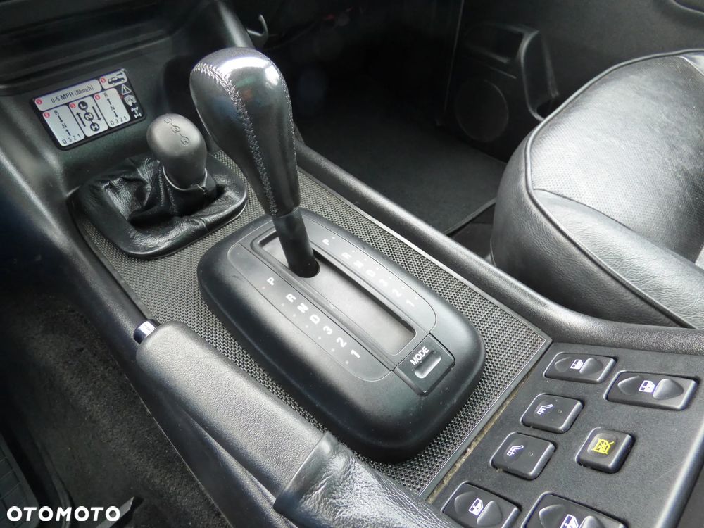 Land Rover Discovery - 10