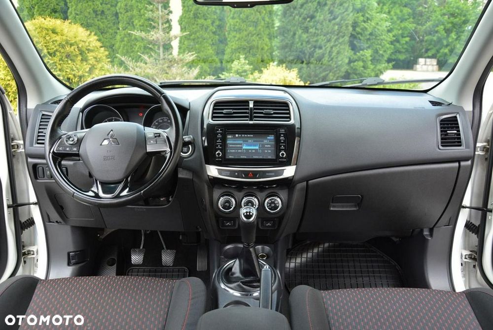 Mitsubishi ASX 1.6 Instyle - 20