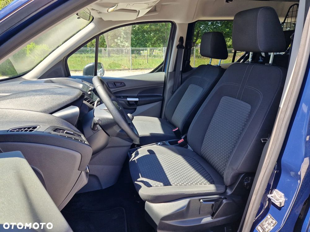 Ford Transit Connect - 14
