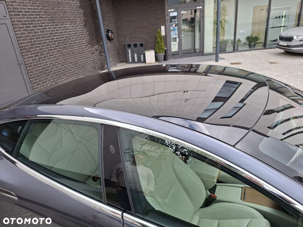 Tesla Model S Maximale Reichweite - 24