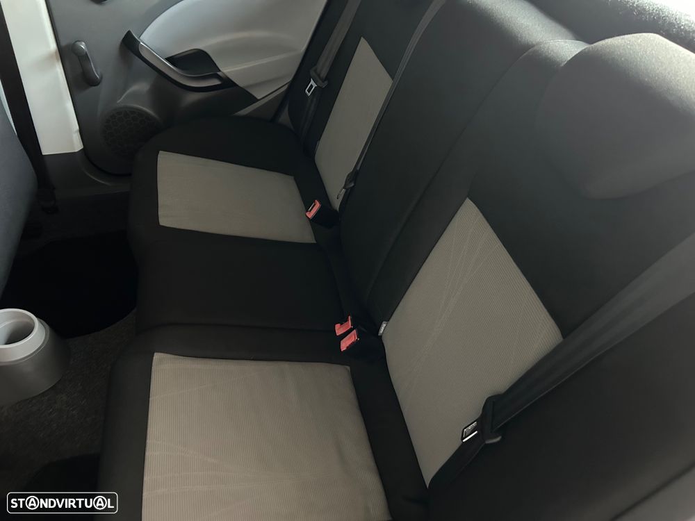 SEAT Ibiza - 10