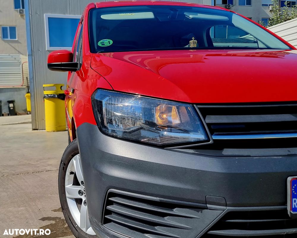 Volkswagen Caddy Maxi DSG 4M - 17
