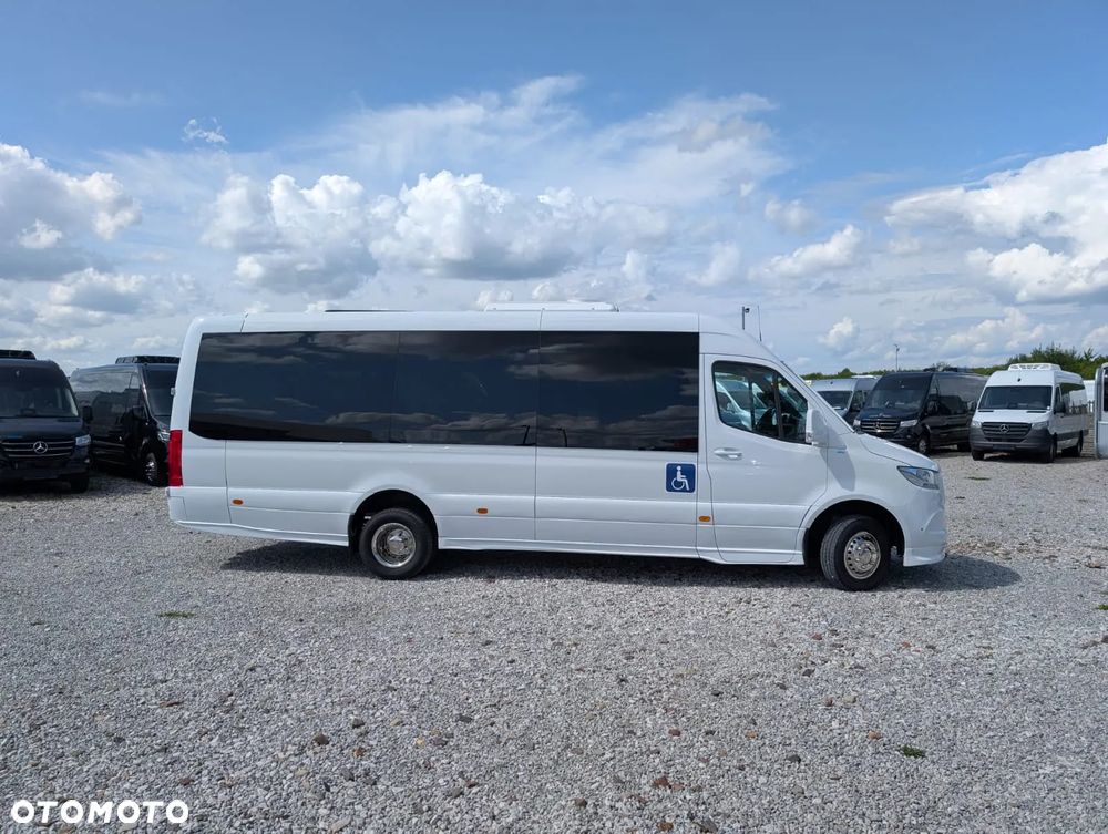 Mercedes-Benz Sprinter 517 - 3