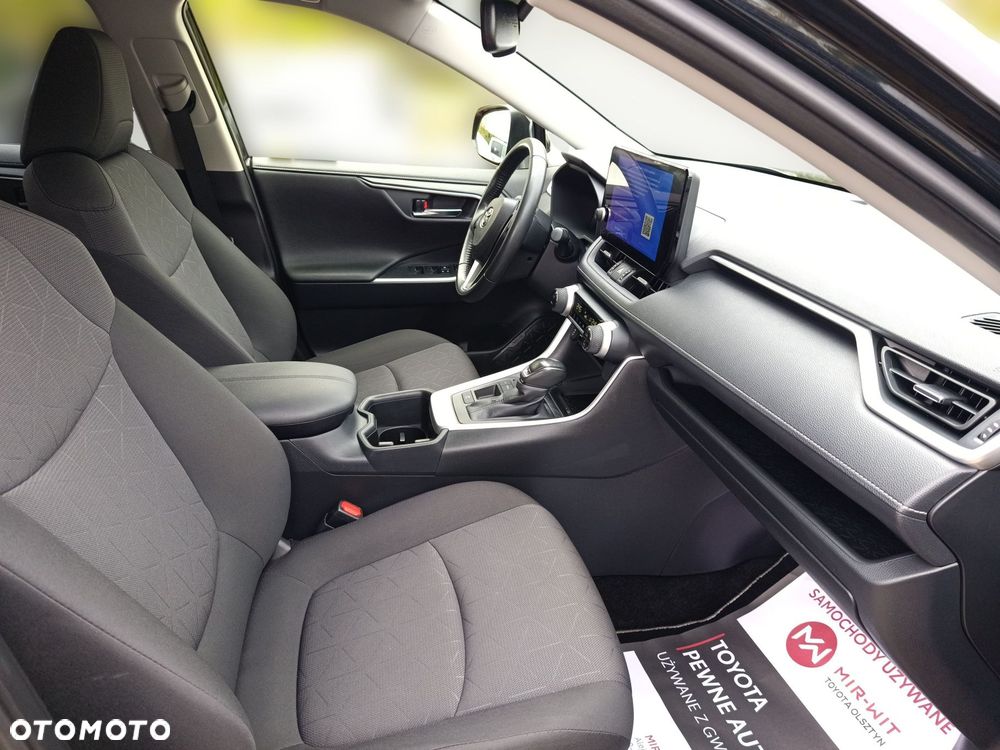 Toyota RAV4 - 9