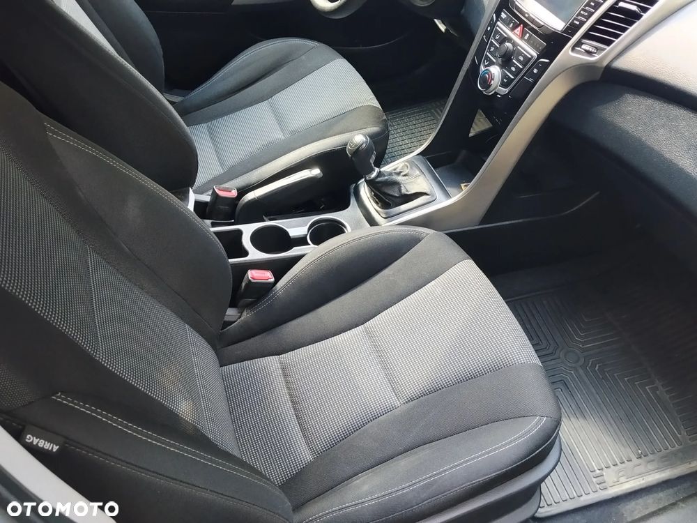 Hyundai i30 1.4 Classic - 12