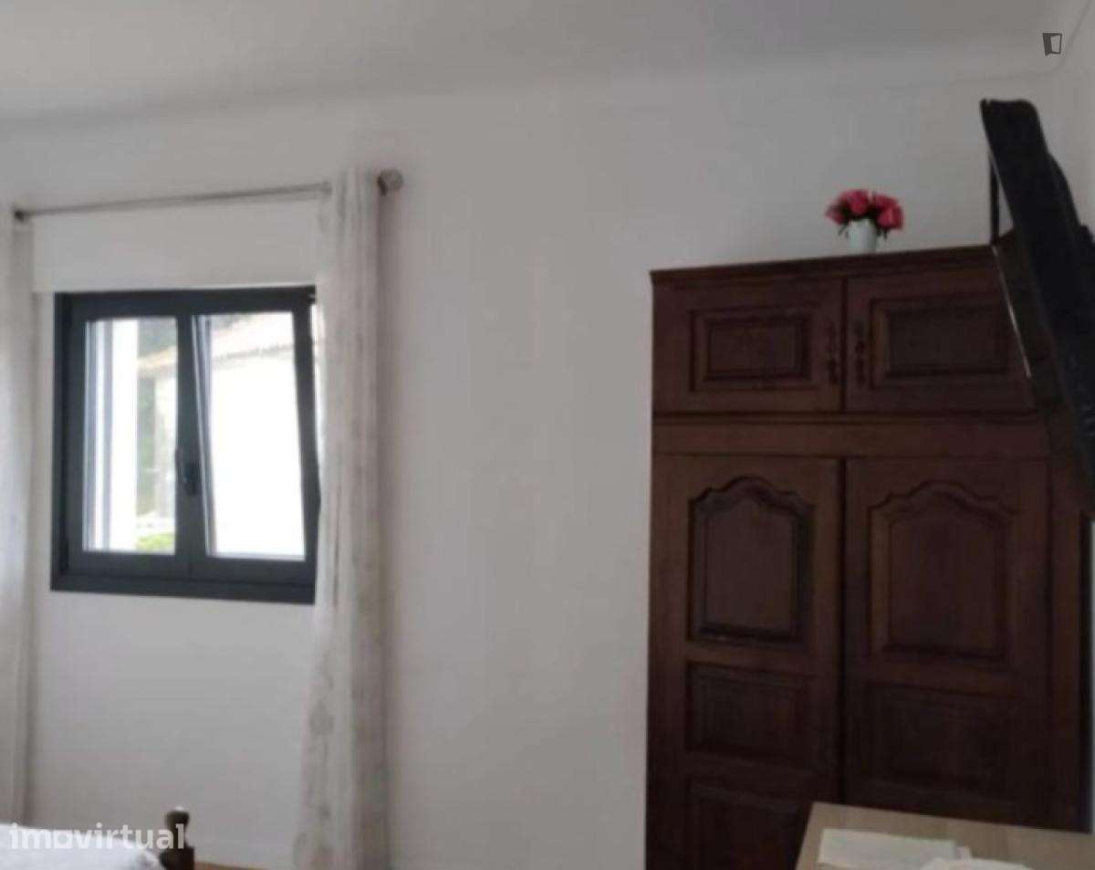 Quarto - localizado em São Vicente Braga - Grande imagem: 2/4