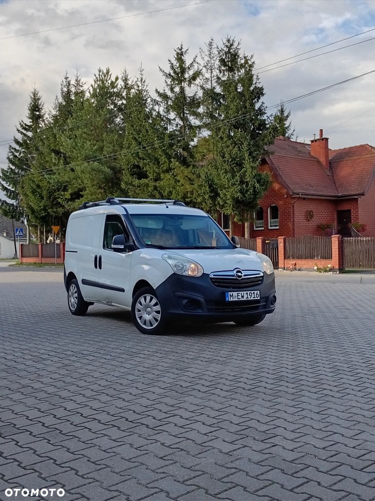 Opel Combo - 13