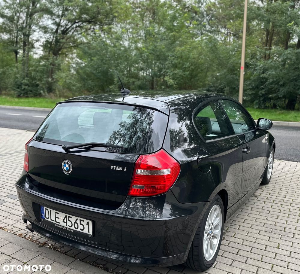 BMW Seria 1 116i - 5