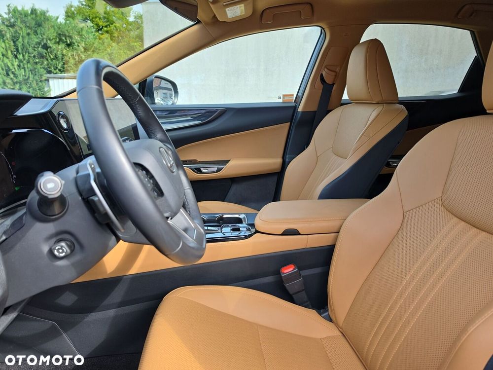 Lexus NX 350h Prestige AWD - 16