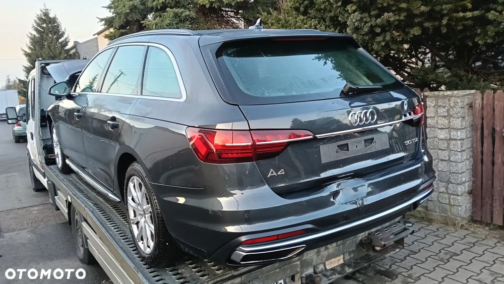 Audi A4 Avant 2.0 TDI S tronic - 35