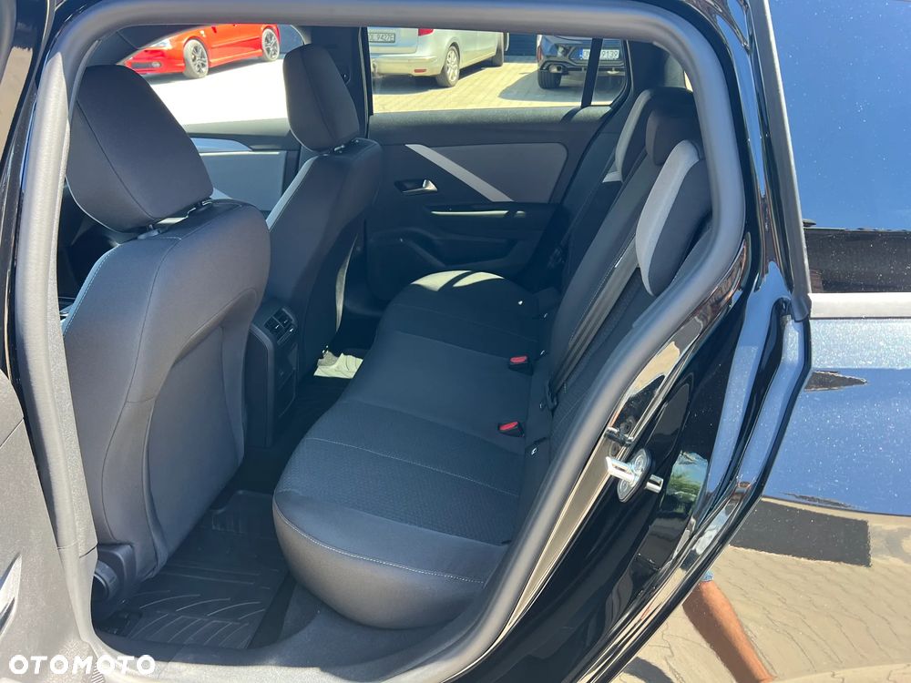 Opel Astra - 10