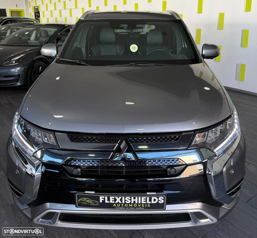 Mitsubishi Outlander 2.4 Intense - 8