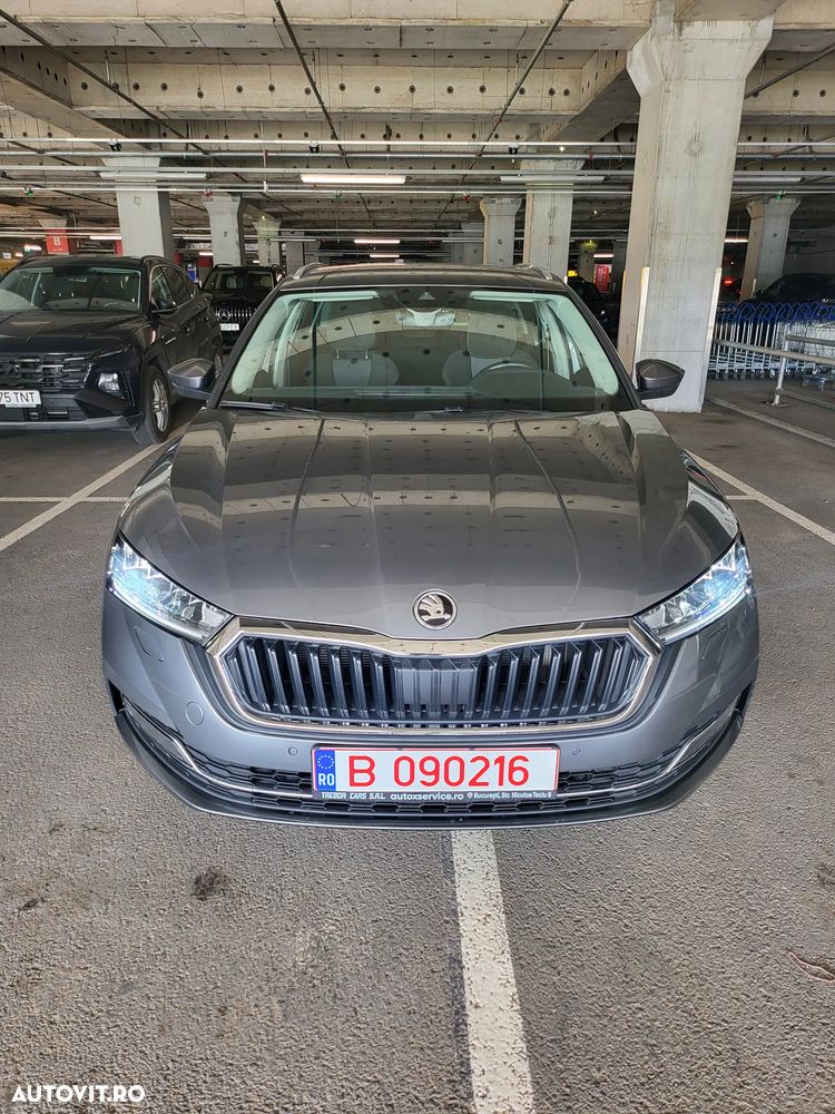 Skoda Octavia 2.0 TDI DSG Ambition - 1