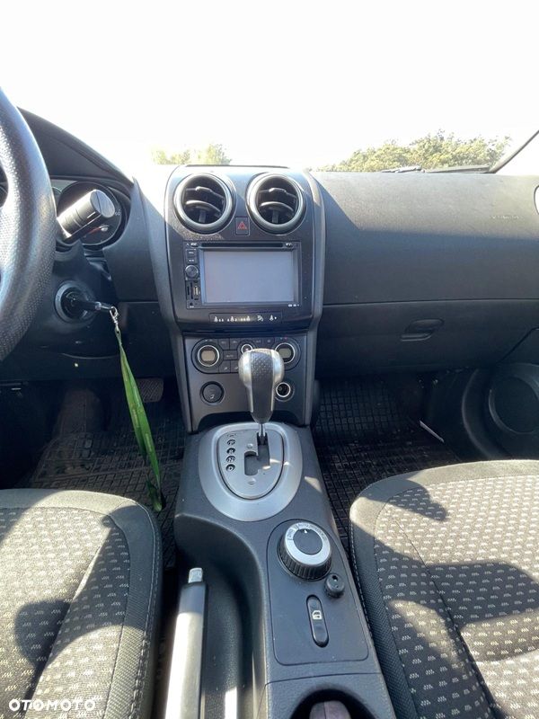 Nissan Qashqai - 8