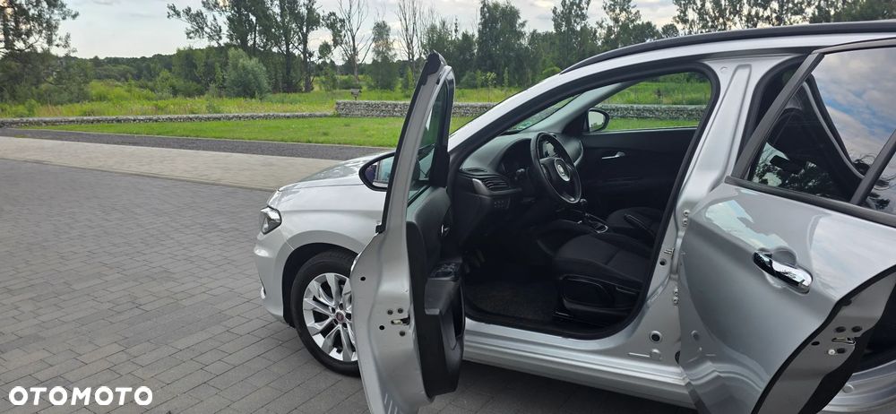 Fiat Tipo 1.4 T-Jet Easy - 11