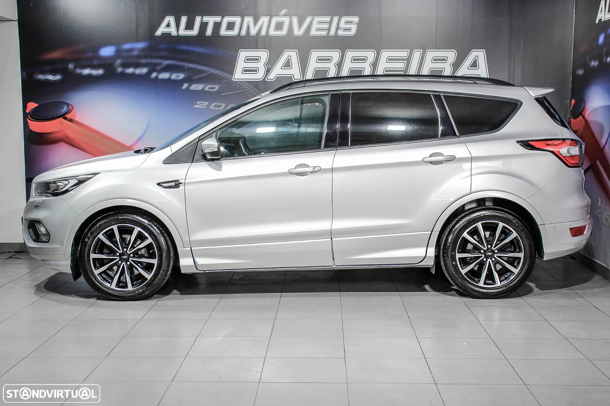 Ford Kuga 1.5 TDCi ST-Line - 11