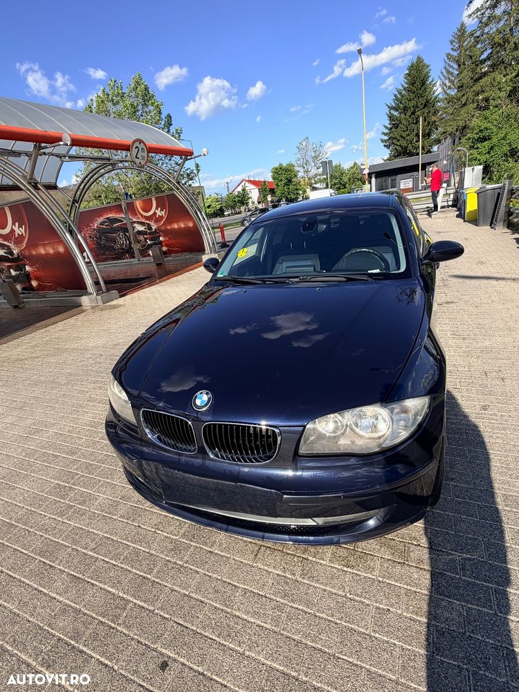 BMW Seria 1 118d - 12
