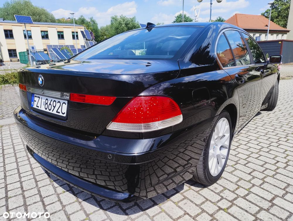 BMW Seria 7 740d - 3