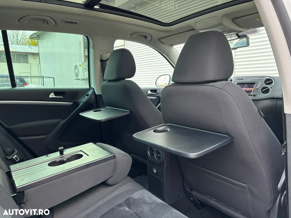 Volkswagen Tiguan - 26