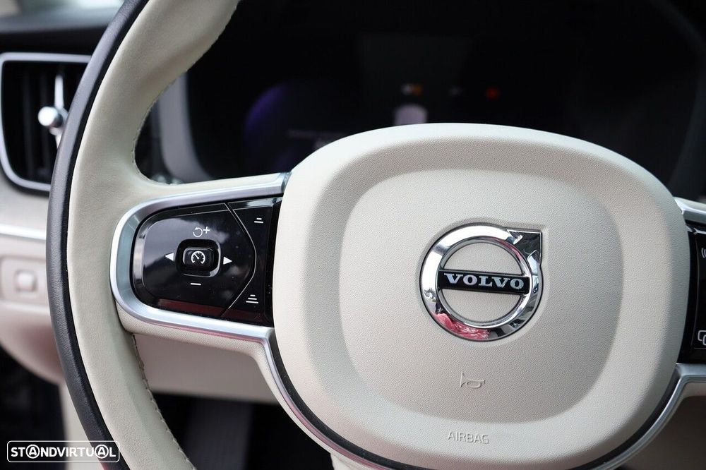 Volvo XC 60 2.0 T6 PHEV Inscription AWD - 20