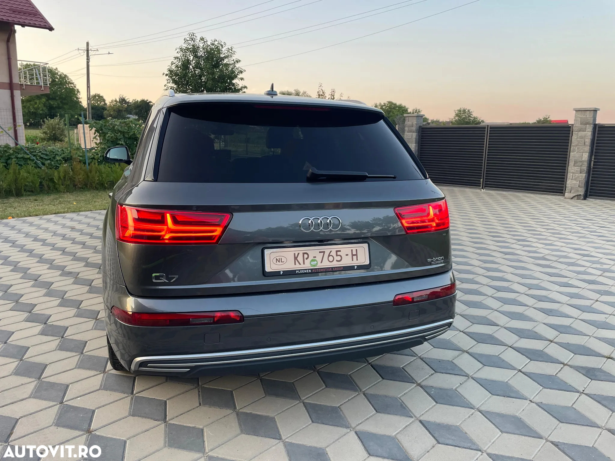 Audi Q7 - 6