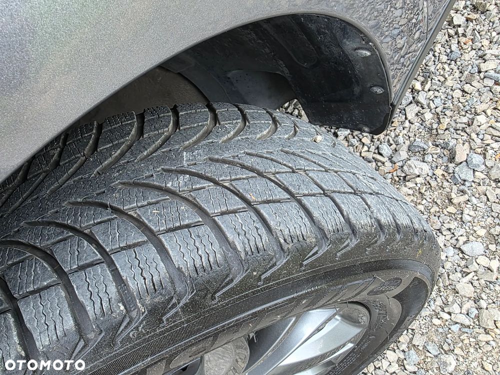 Hyundai Tucson blue 1.6 GDi 2WD Classic - 19