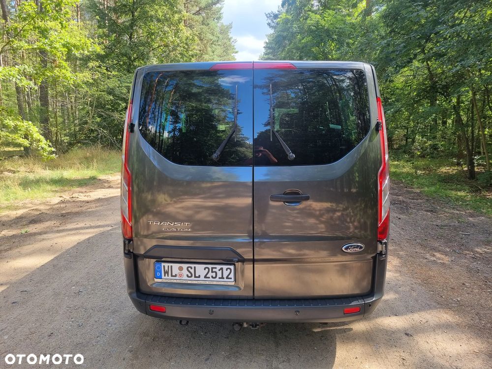 Ford Transit Custom 310 L2H1 Limited - 10