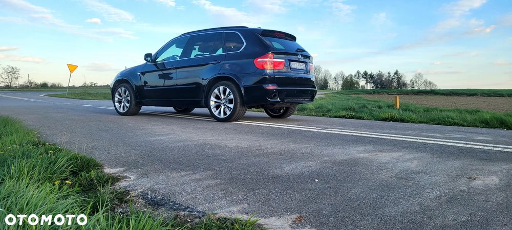 BMW X5 xDrive35d - 16