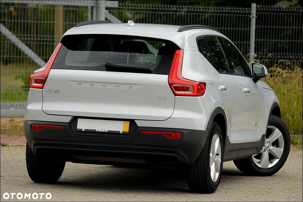Volvo XC 40 D3 SCR Momentum - 5