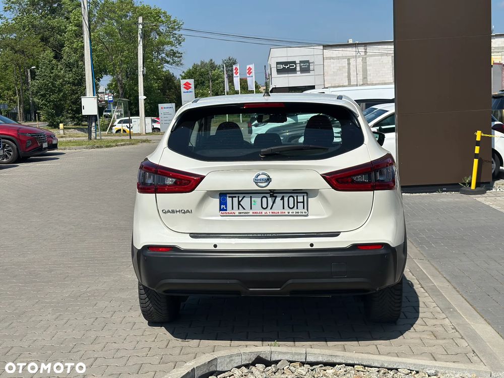 Nissan Qashqai 1.2 DIG-T Acenta EU6 - 7