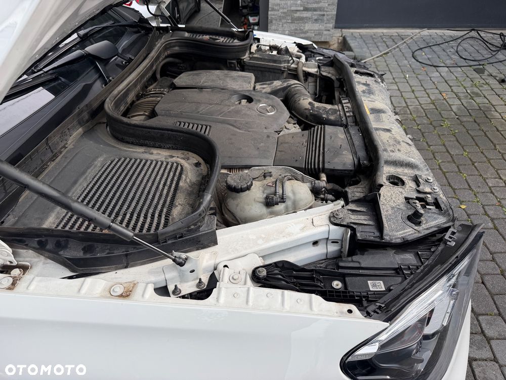 Mercedes-Benz GLE 300 d 4Matic 9G-TRONIC AMG Line - 15