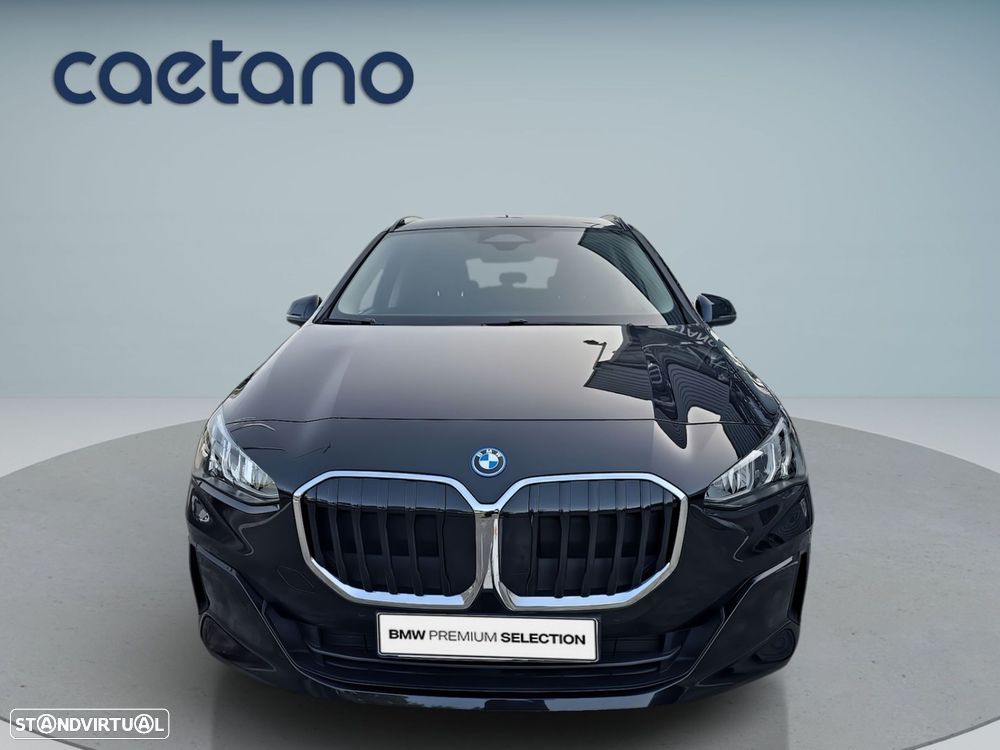 BMW 225xe Active Tourer - 2