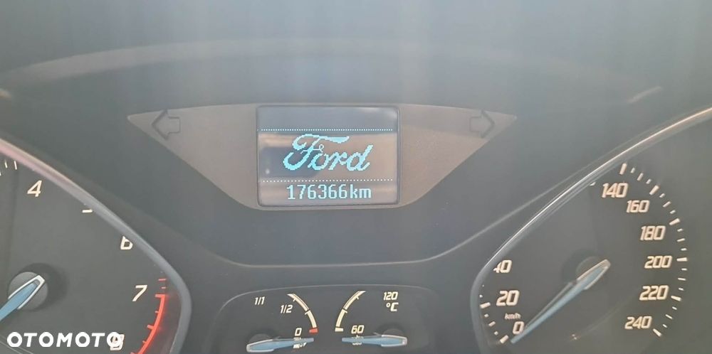 Ford Focus 1.6 Titanium - 13
