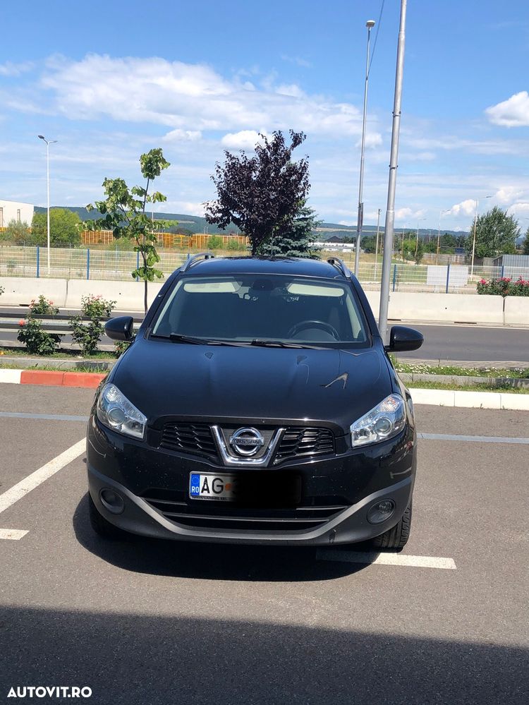 Nissan Qashqai+2 - 1