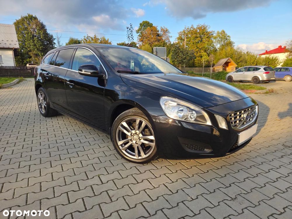 Volvo V60 D3 Geartronic Momentum - 2