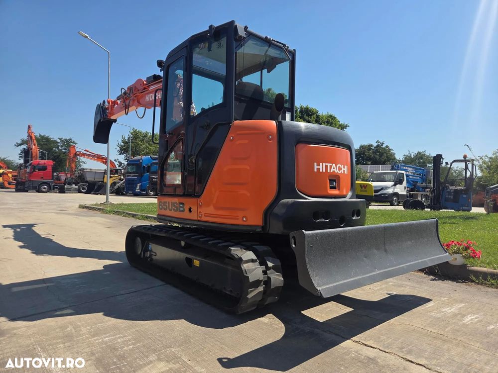 Hitachi ZX65-6, 2021, 2.005h, CUPLA RAPIDA+3 CUPE+PICON, senile cauciuc NOI, latime 2m, ad sapare 4,5m, Masa operatinala 6,5tone, inst picon, inst rotire, LAMA nivelare, aer cond, ridica 4tone,posibil leasing 4 ani, STARE FOARTE BUNA, PROMOTIE 51.900 EUR+Tva - 1