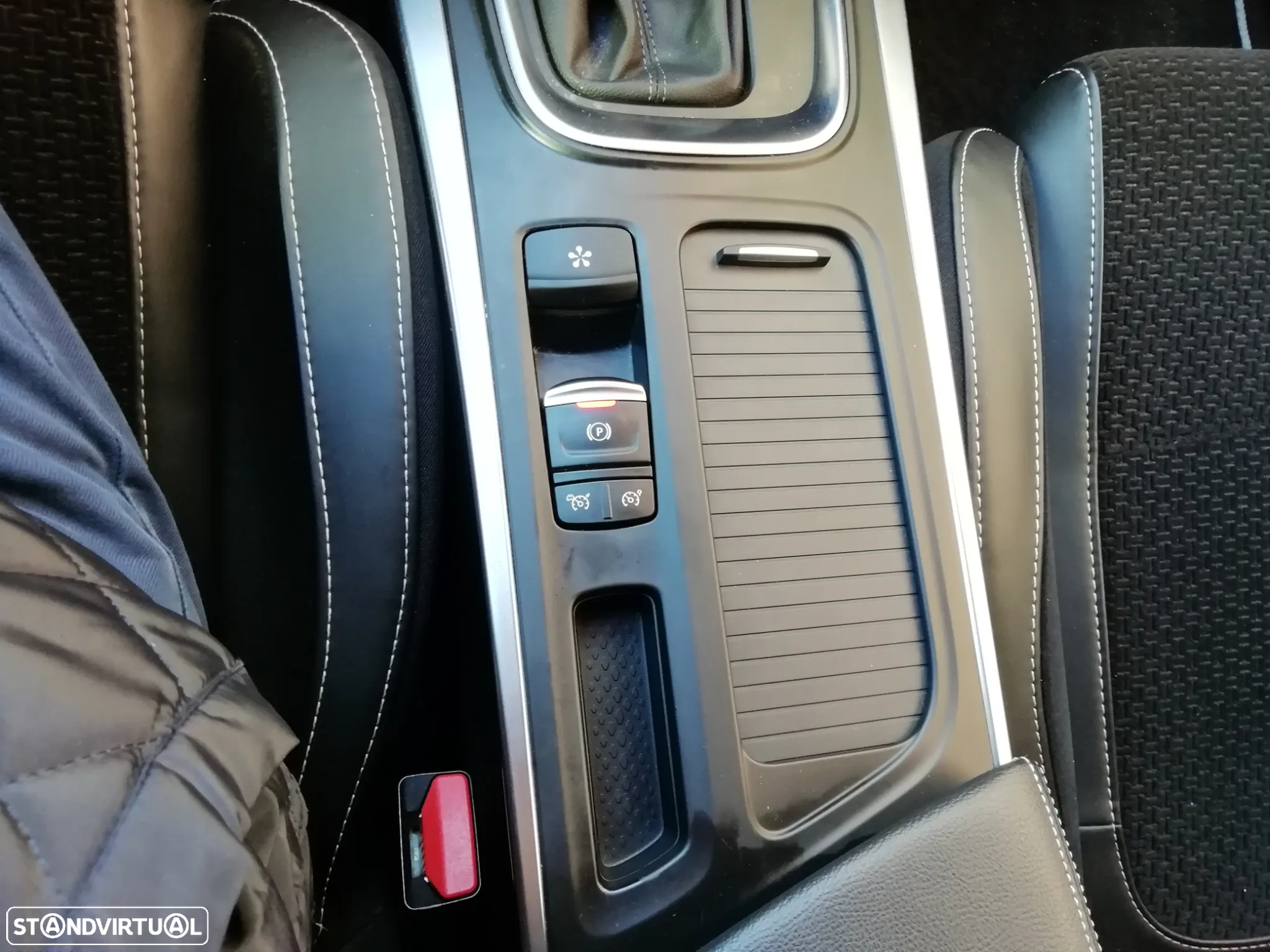 Renault Mégane Sport Tourer - 10
