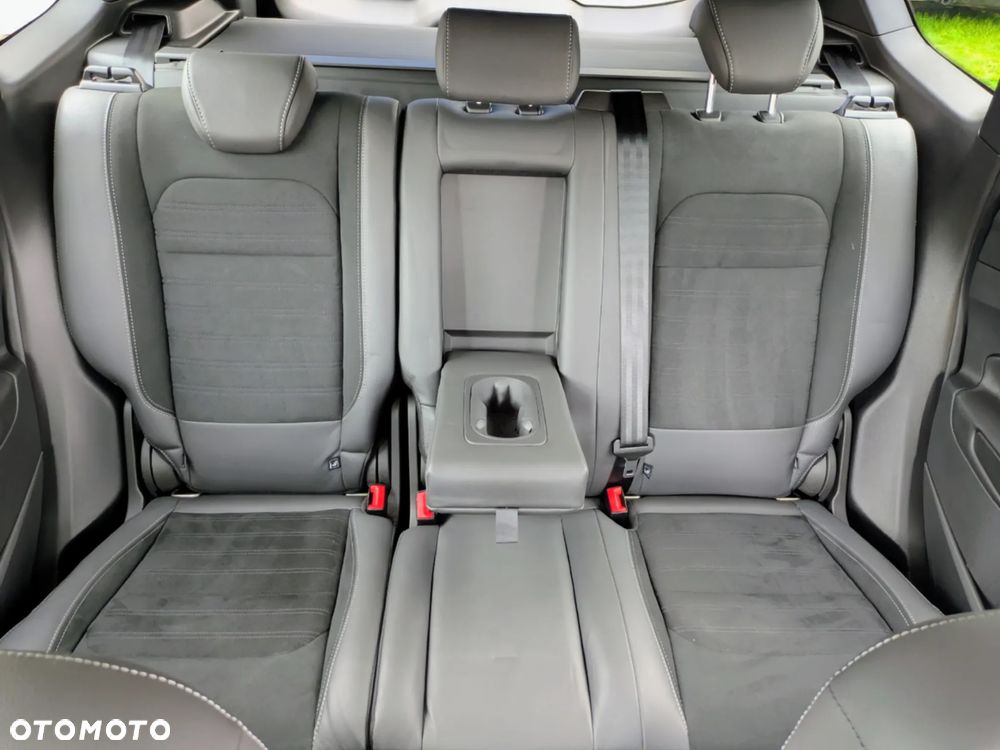 Ford Kuga 1.5 EcoBoost 2x4 ST-Line - 30